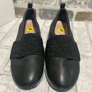 Taryn Rose Black Slip-On Shoes